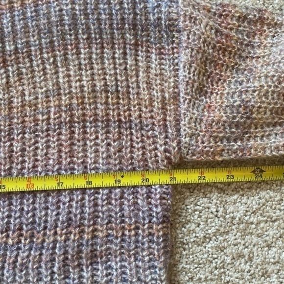 Chunky Crew Neck Sweater - Picture 4 of 5